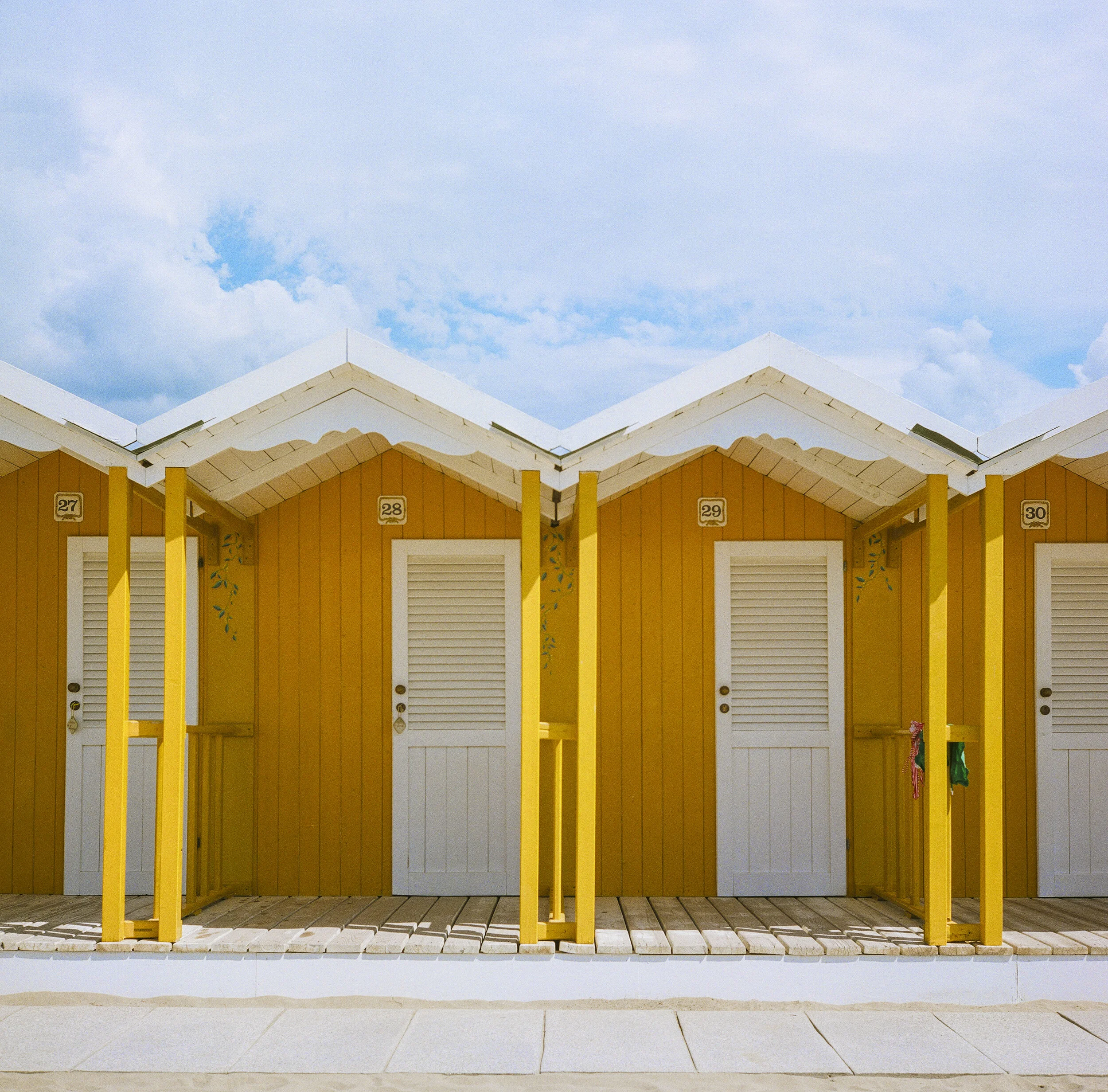 Changing room in yellow — Reisen